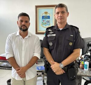 Leia mais sobre o artigo Miguel Alencar, Presidente da Câmara, cobra ações da PM acerca de roubos em bairros de Cabo Frio e aumento do efetivo no Verão