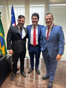 Leia mais sobre o artigo Miguel Alencar, Presidente da Câmara de Cabo Frio em Brasília captando recursos para reabertura do Teatro e reforma do Ginásio Poliesportivo