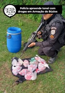 Leia mais sobre o artigo Polícia apreende tonel com drogas em Armação do Búzios