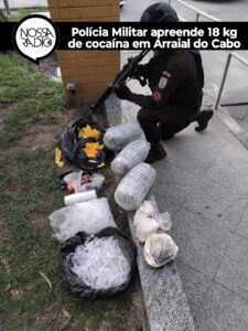 Leia mais sobre o artigo Polícia Militar apreende 18 kg de cocaína em Arraial do Cabo